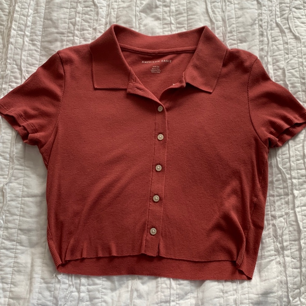American Eagle button up cropped polo